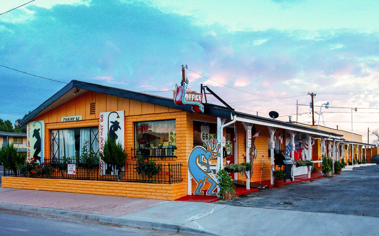 Brad'S Desert Inn โฮลบรุค ภายนอก รูปภาพ